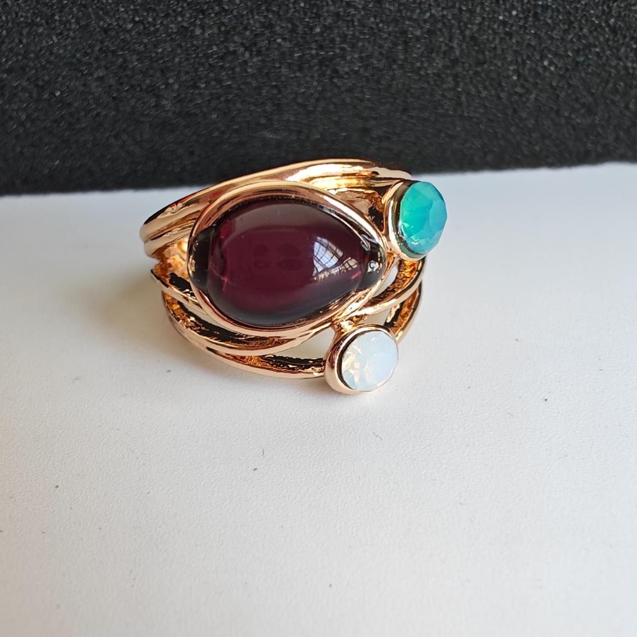 Anillo vintage de piedra lunar azul