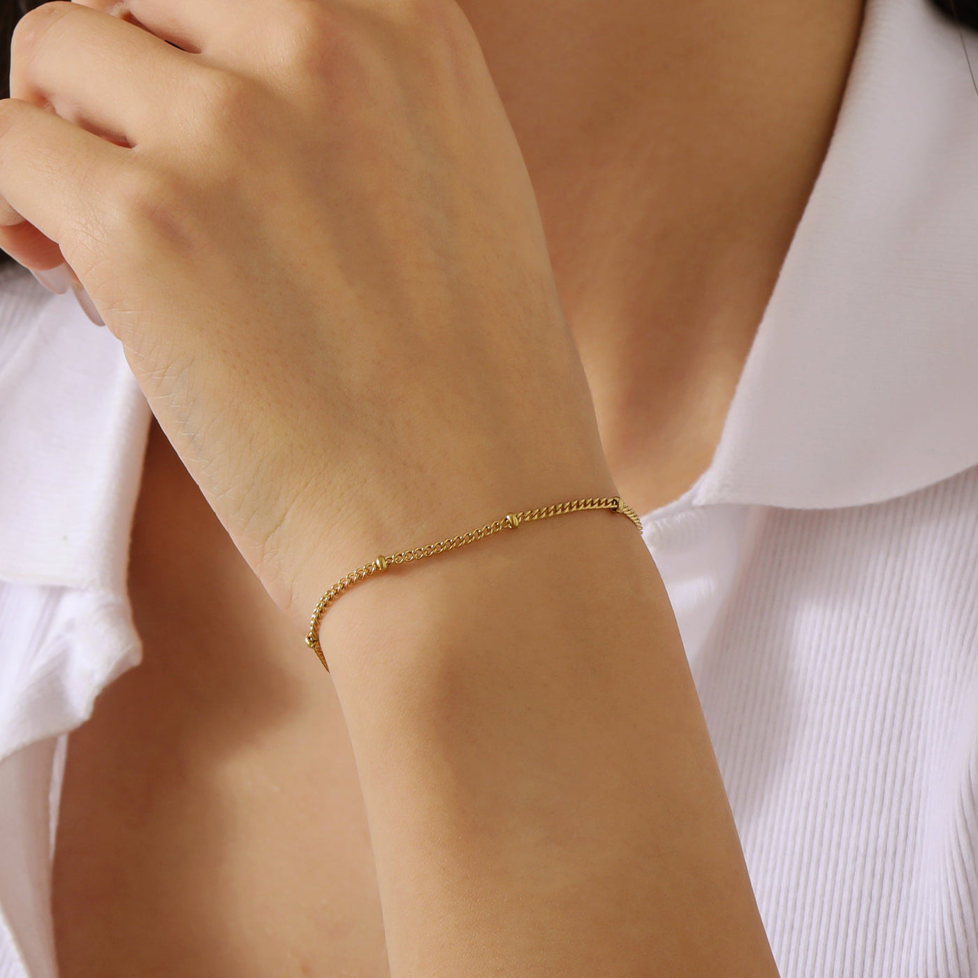 Pulsera chapada en oro