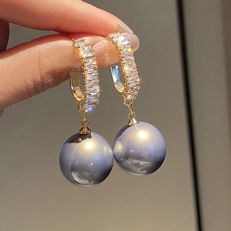 Pendientes de lujo de perlas y circonitas