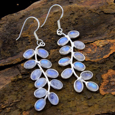 Pendientes de piedra lunar