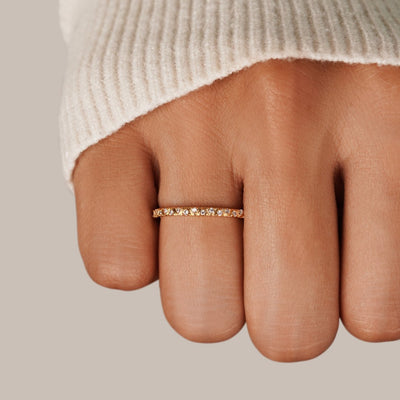 Anillo Arquette de oro y cristal