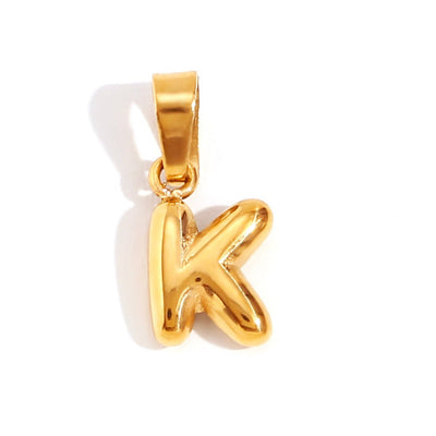 Collar con letras de burbujas