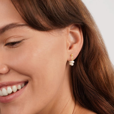 Pendientes de aro con perlas de Celine