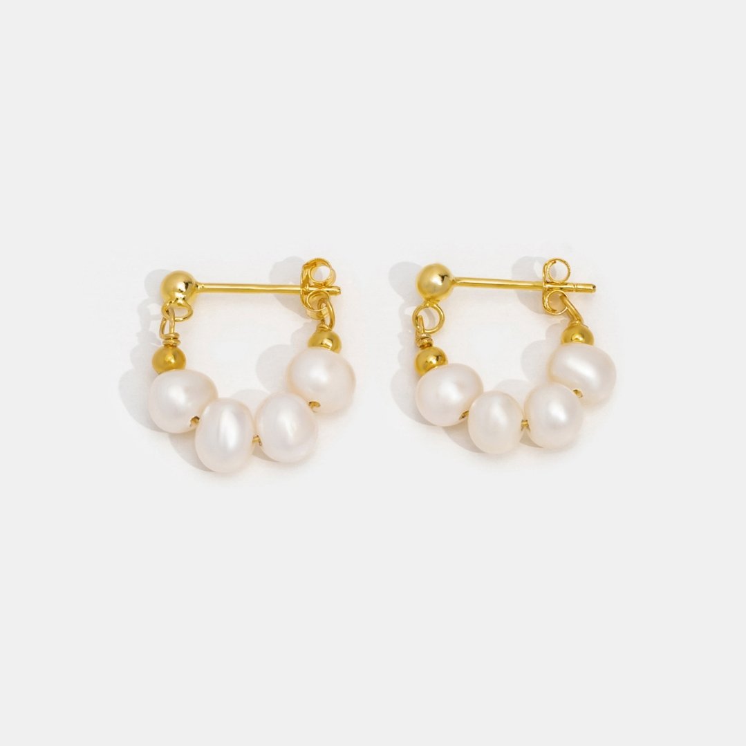Pendientes de aro con perlas de Celine