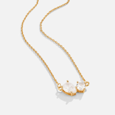 Collar con piedra de nacimiento de cristal