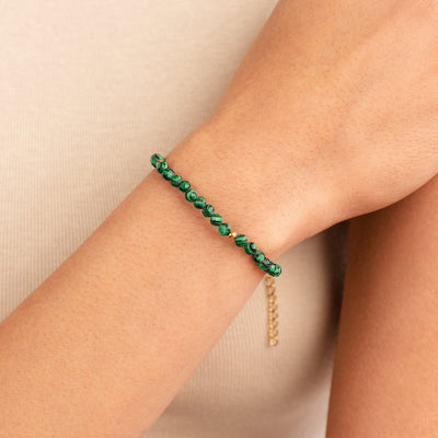 Pulsera de cuentas verde esmeralda