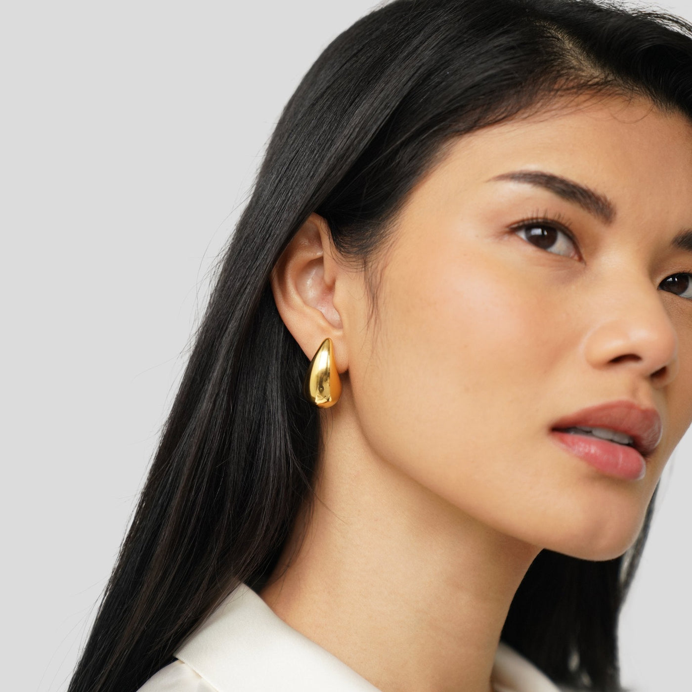 Pendientes colgantes de oro Amara