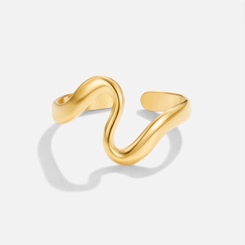 Anillo de onda de oro
