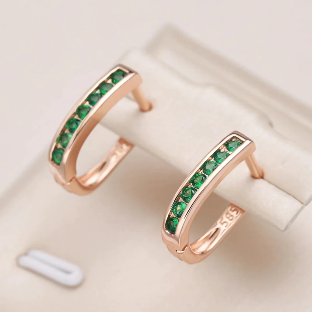 Elegantes pendientes de cristal verde