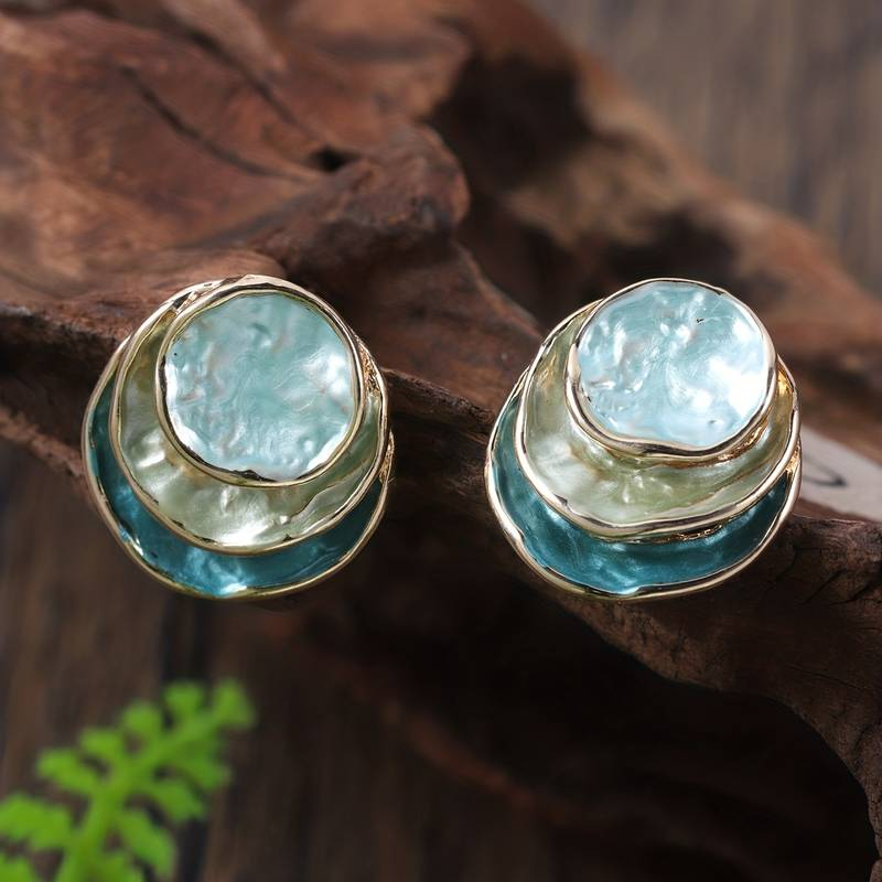 Pendientes redondos multicapa pintados vintage