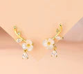 Pendientes de flores de cristal blanco