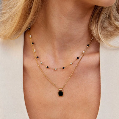 Collar colgante Lucía Black