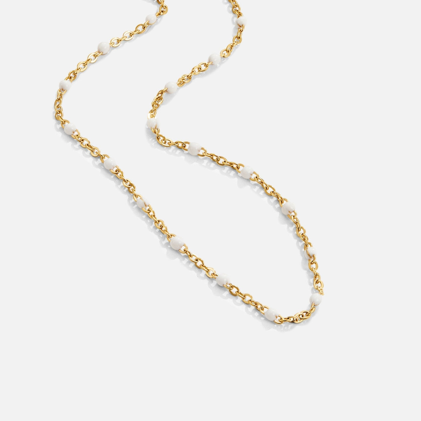 Collar de cuentas blancas Mila