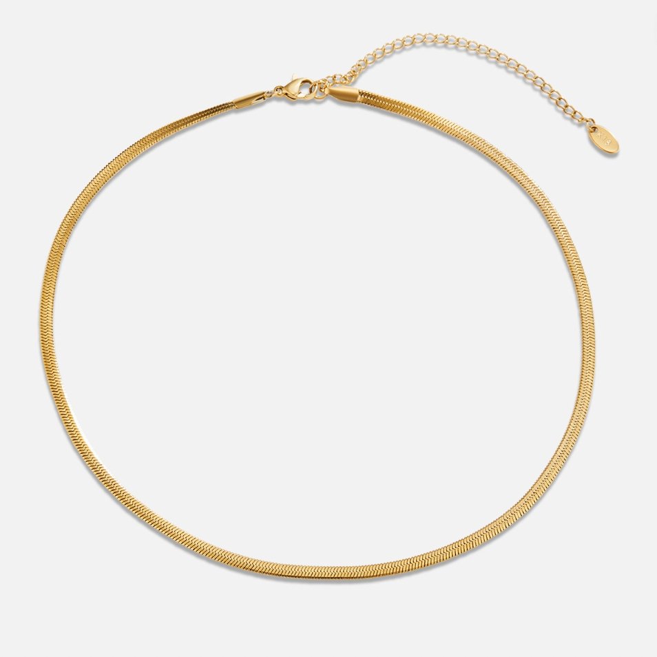 Collar dorado con cadena de serpiente Sarya