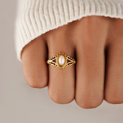 Anillo vintage con perla auténtica