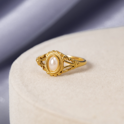 Anillo vintage con perla auténtica