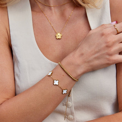 Pulsera de trébol blanco